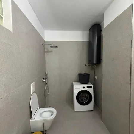 아파트 Center
